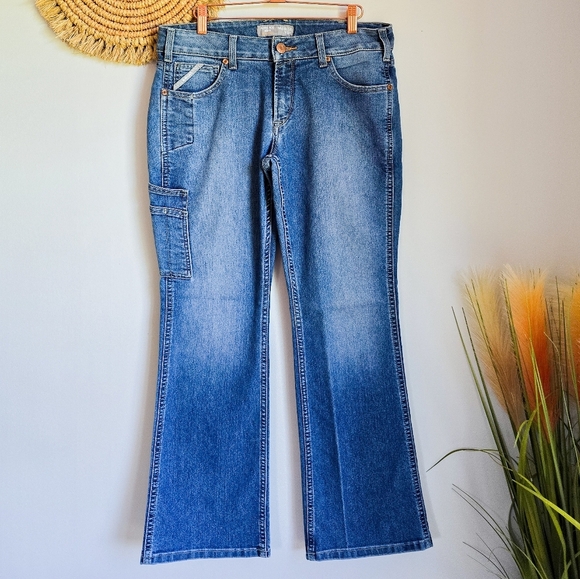 Ariat Rebar Womens Mid Rise Bootcut Cargo Pocket Riveter Jeans, Size 30 Short - Picture 1 of 10